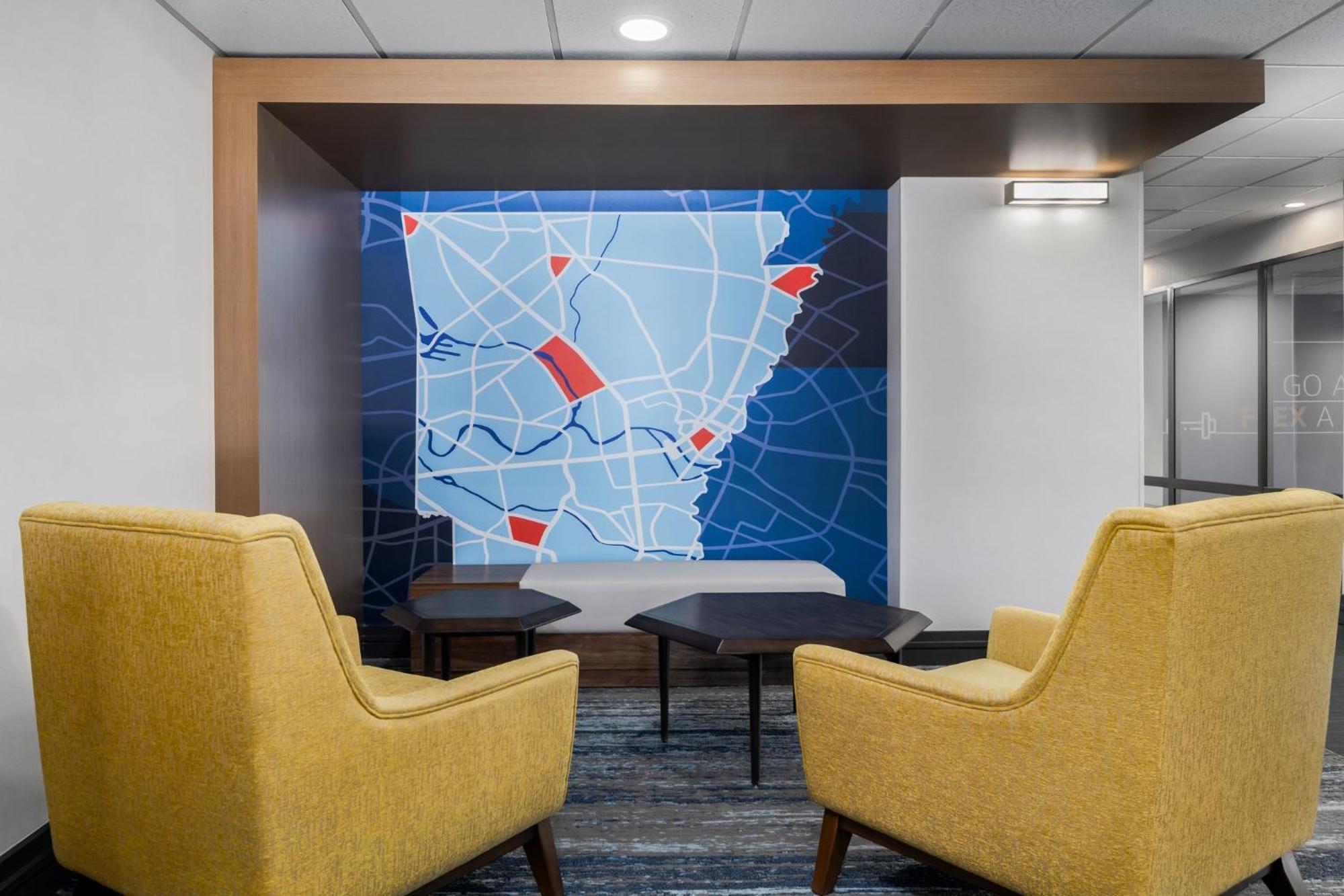 Holiday Inn Express Hotel & Suites Bentonville By Ihg Exterior photo